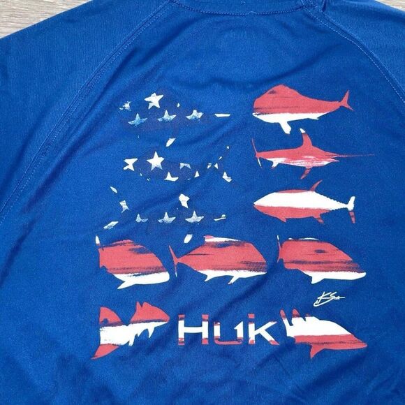 HUK Shirt Men’s Medium KC Flag Fish Pursuit Long Sleeve Performance Graphic Tee - Picture 4 of 15